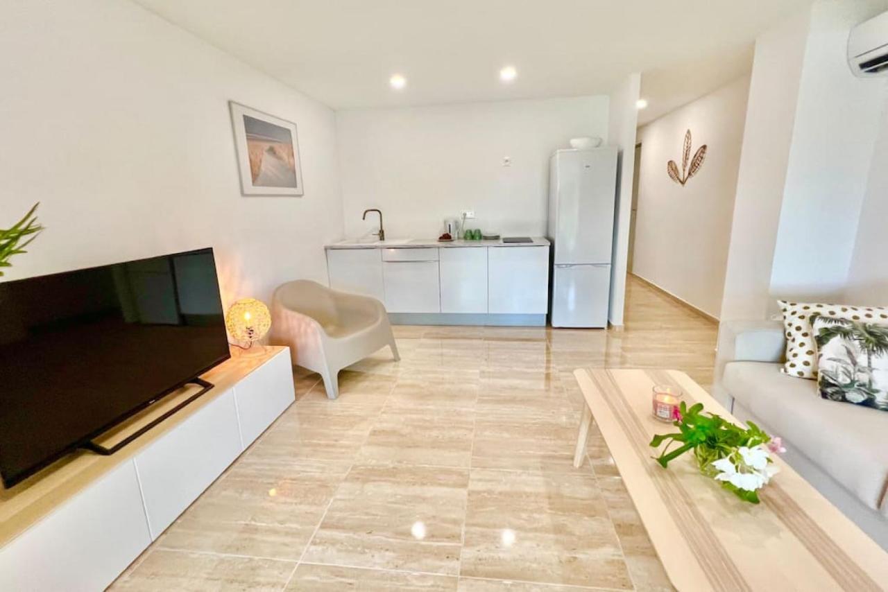 Maracuja 7, Orient Bay Village, Walkable Beach At 100M ภายนอก รูปภาพ